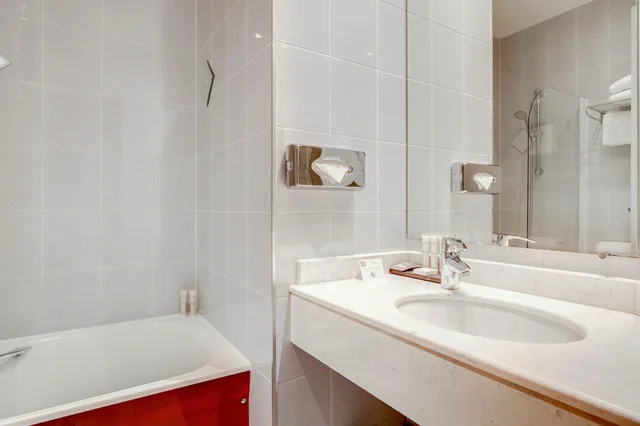 غرفة عائلية بسرير كوين وسريرين منفصلين بغرفتين، Acadia Hotel Astotel 7/9