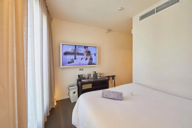 غرفة مفردة، Puro Grand Hotel 2/3