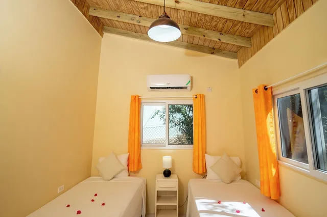 فيلا بسريرين منفصلين بإطلالة على الحديقة بغرفتي نوم، Sunset Resort 2/5