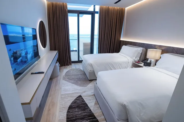 The OQ hotel waterfront، Lusail 17/94