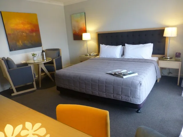 غرفة ديلوكس بسرير كينج بشرفة، Park Ridge Retreat 1/4