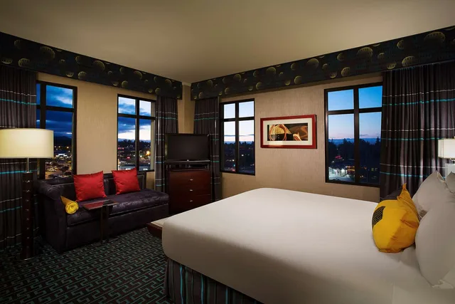 جناح بغرفة نوم واحدة، Juniper Hotel Cupertino, Curio Collection By Hilton 1/2