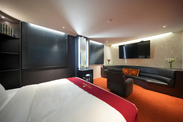 Regent, Suite, Main Building، Eldis Regent Hotel 1/3