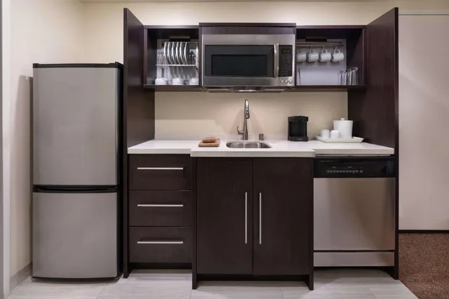جناح استوديو بسرير كينج لذوي الإعاقة، Home2 Suites by Hilton Anchorage/Midtown 4/8