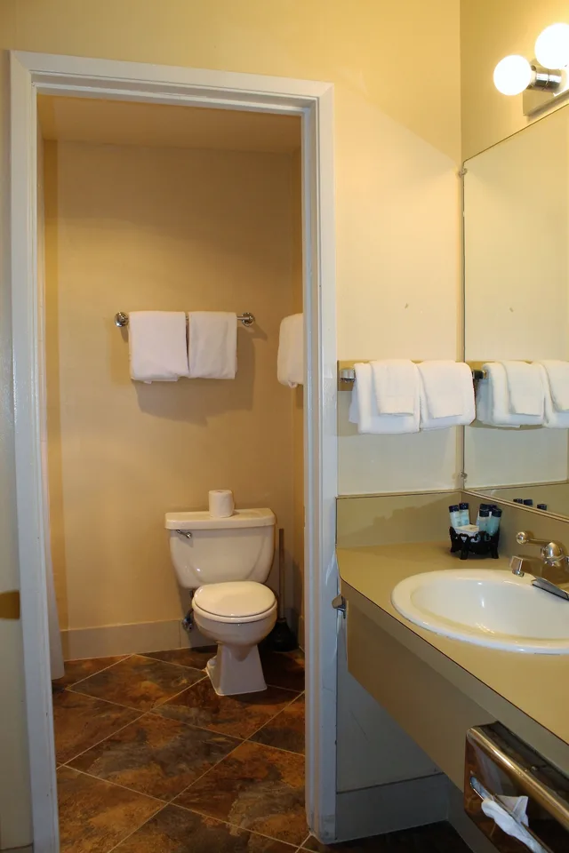 غرفة ديلوكس بسريرين كوين، Big Pines Mountain House 1/2