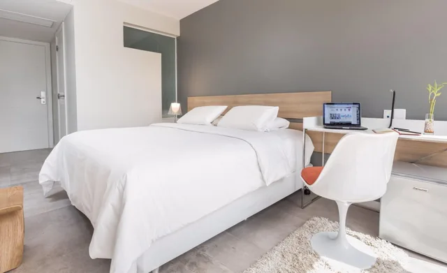 غرفة بسرير كوين، HUB HOTEL ASUNCIÓN 2/5