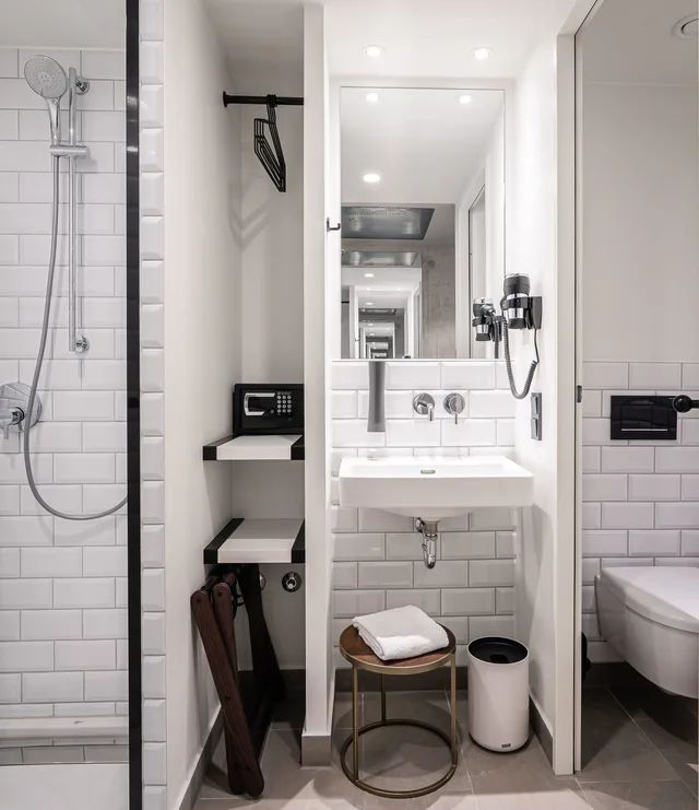 غرفة كلاسيكية بسرير كوين، Gambino Hotel Werksviertel 1/5