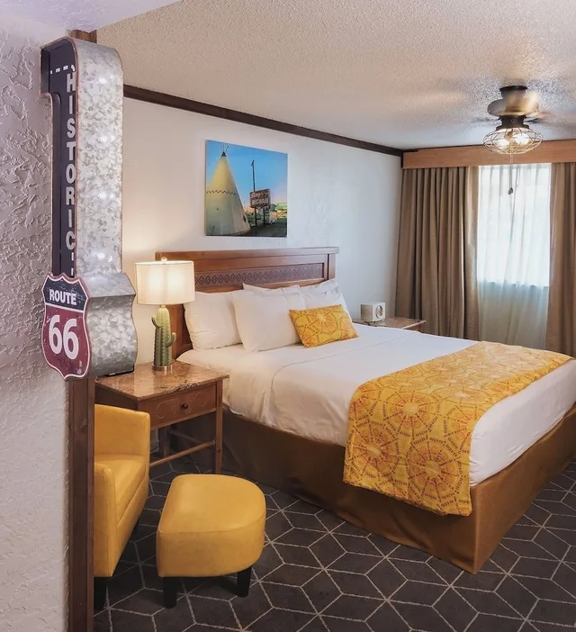 غرفة قياسية بسرير كينج في الملحق، El Rancho Hotel 3/3