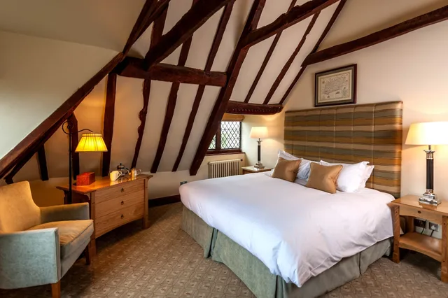 غرفة سوبيريور بسرير مزدوج، Amberley Castle 2/3
