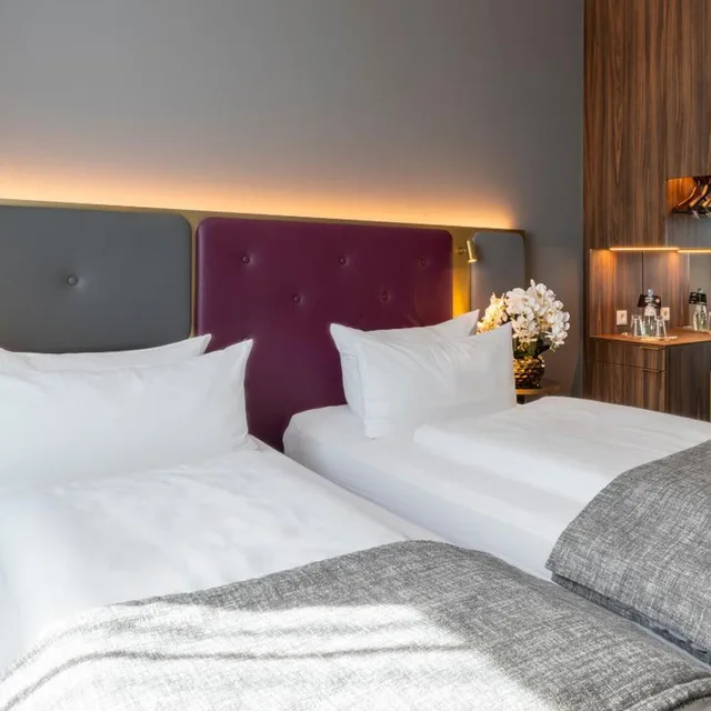 غرفة بسريرين منفصلين، Plaza Premium Muenchen 3/10
