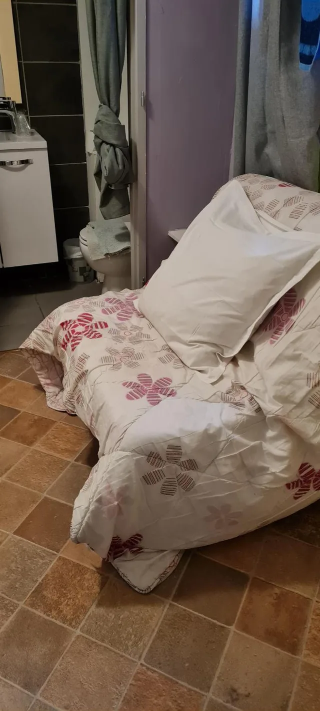 غرفة مفردة، Auberge de l Europe 1/2