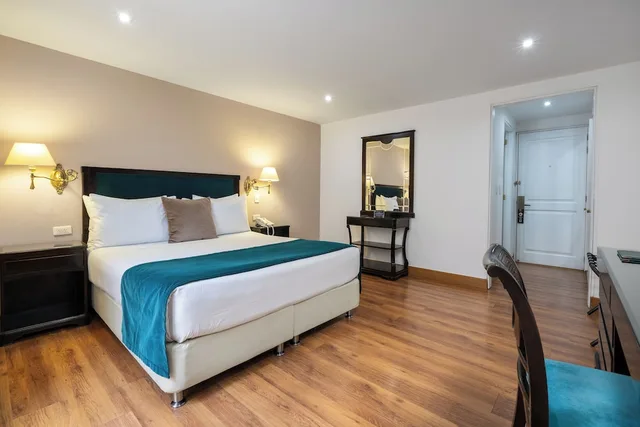 غرفة سوبيريور بسرير كوين، Hotel Le Manoir Bogota 8/10