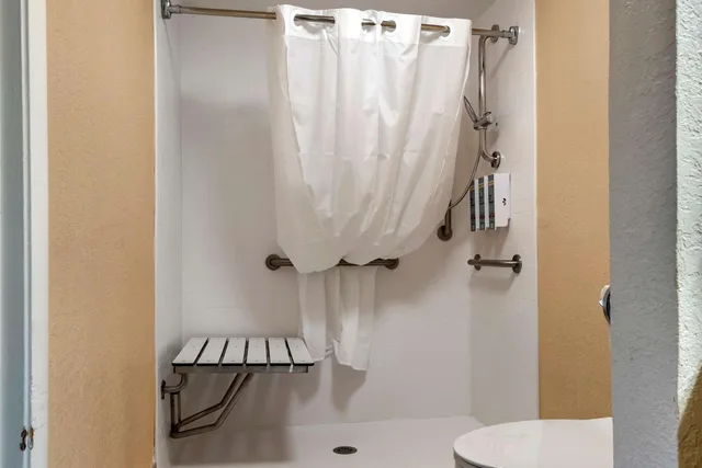 غرفة بسريرين مزدوجين لذوي الإعاقة، Best Western Space Shuttle Inn 9/9