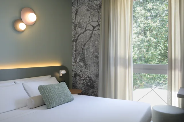 Classic Double Single Use، Ilaria and Residenza Dell Alba 2/5