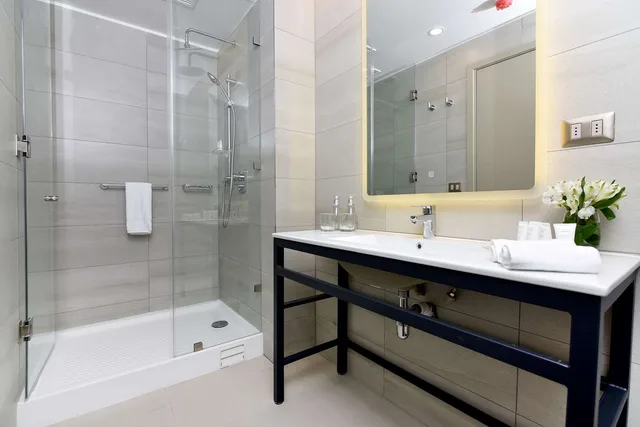 Standard, Twin Beds, Best Western Ferrat 3/4