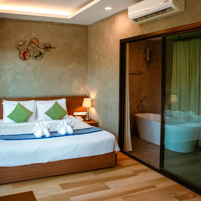 Room, King Bed, Accessible, Blue River Resort 3/10