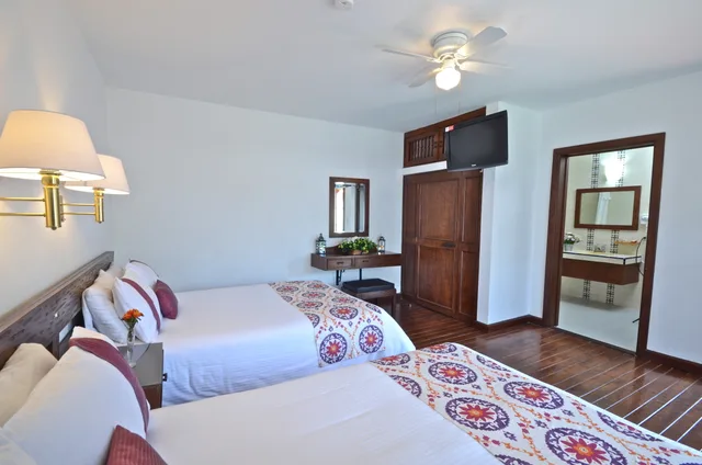 غرفة ديلوكس بسريرين، Mision San Miguel De Allende 2/2