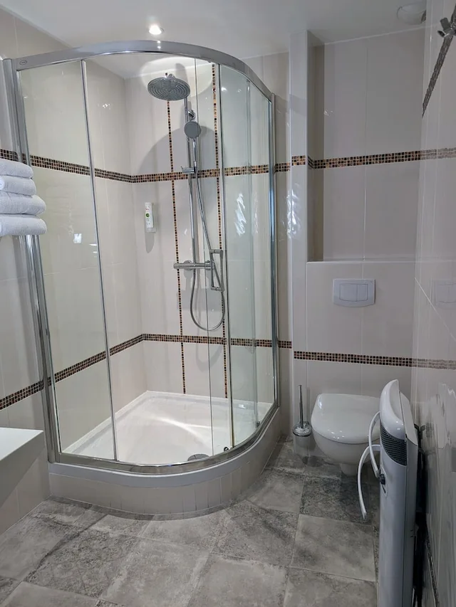Comfort, Queen Bed, Citotel Arverna Vichy 5/6