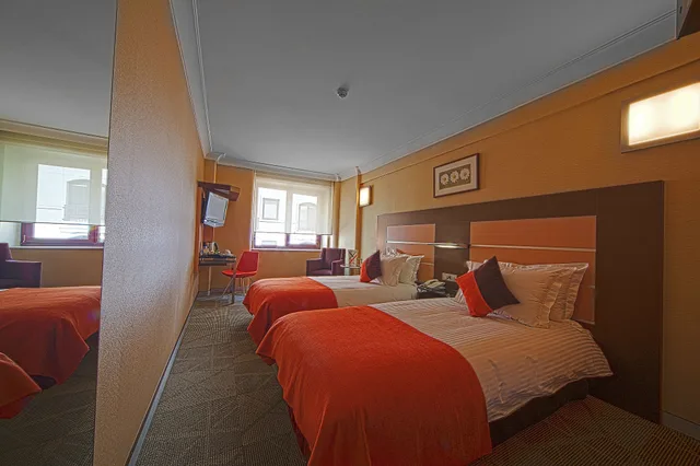 Standard, Twin Beds, Lamartine 4/7