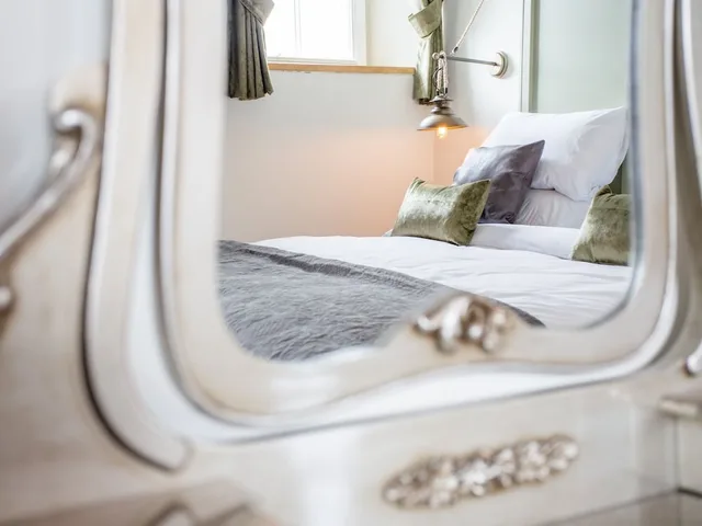 Room, Twin Beds, King Bed, The Cornish Arms 1/1