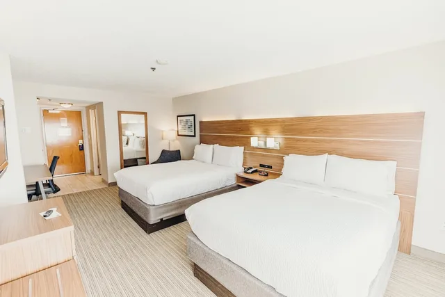 Standard, 2 Double Beds, Extra Floor Space, Holiday Inn Express Atlanta Ne I 85 Clairmont 1/6
