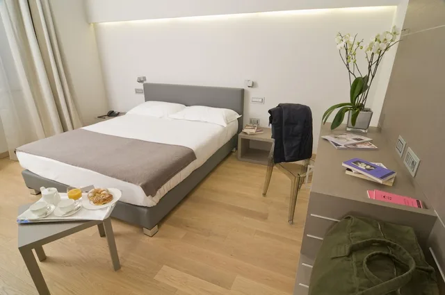 غرفة بسرير مزدوج، Hotel di Varese 2/4