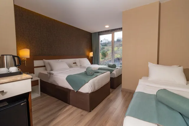 غرفة ثلاثية بإطلالة على الجبل، Tilya Resort Hotel Trabzon 5/8