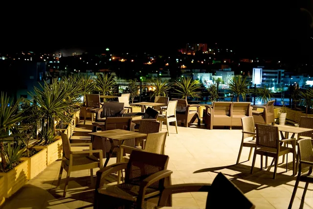 LESCURE BUSINESS، Megrine 22/24