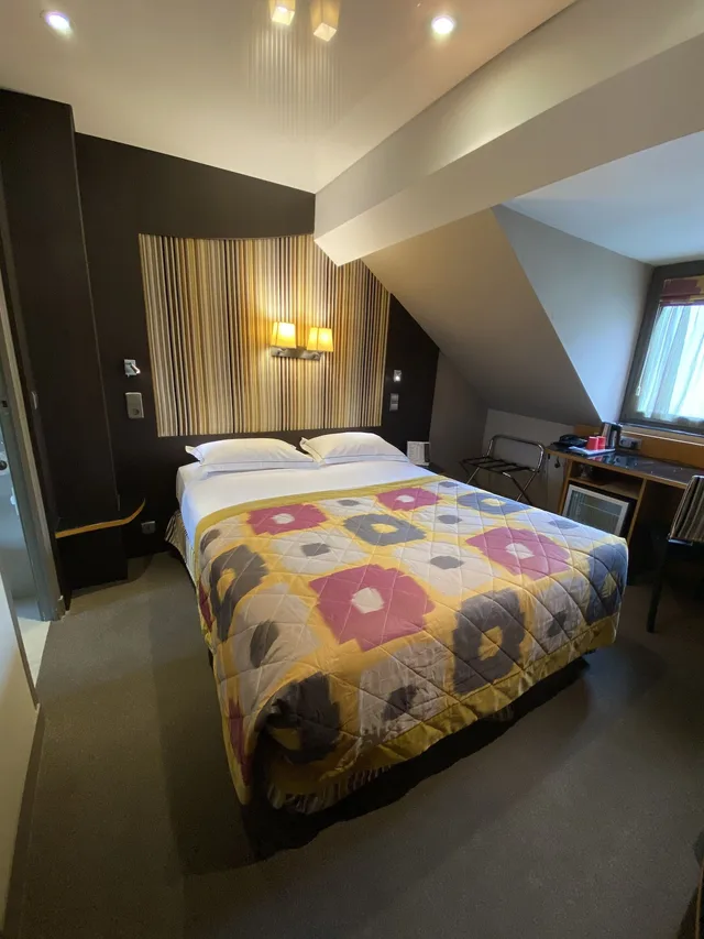غرفة سوبيريور بسرير مزدوج، Hotel the Originals Du Vieux Saule Paris Le Maraism Ex Hotel Du Vieux Saule 4/10