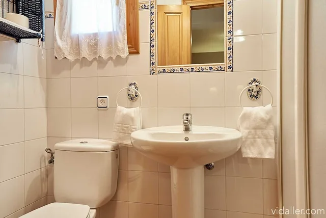 Hostal Vidaller، بربشتر 42/50