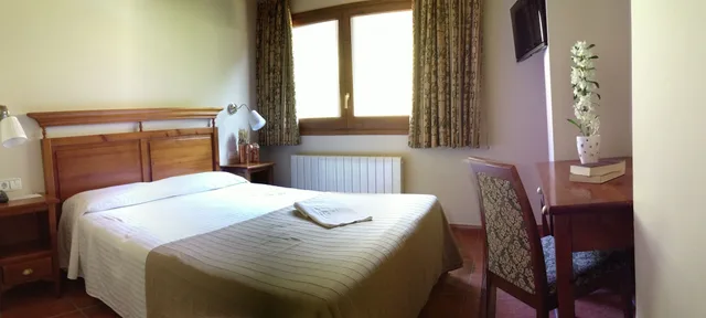 Room, Single, Double Bed, Xalet Verdu 3/4