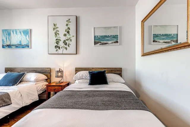Standard, 2 Double Beds, Hotel Manoir des Remparts 9/10