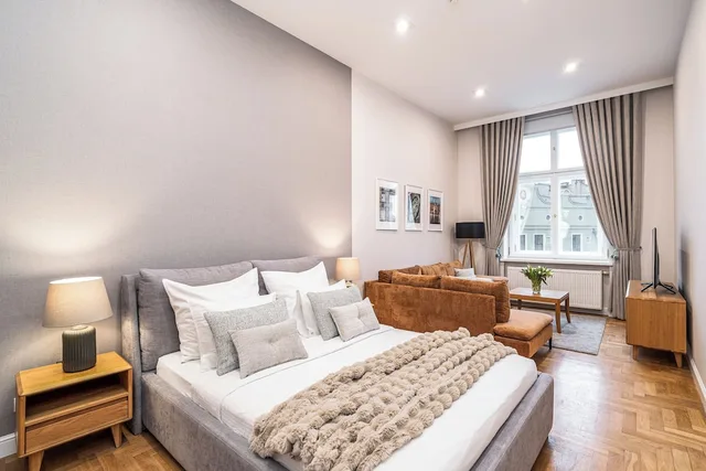 Superior, Studio, Double Bed, Sofa, Main Square، Venetian House Market Square Aparthotel 1/10