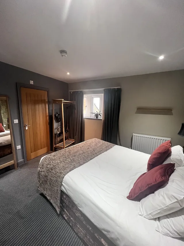 Comfort, Double Bed, The New Hobbit Hotel 1/3
