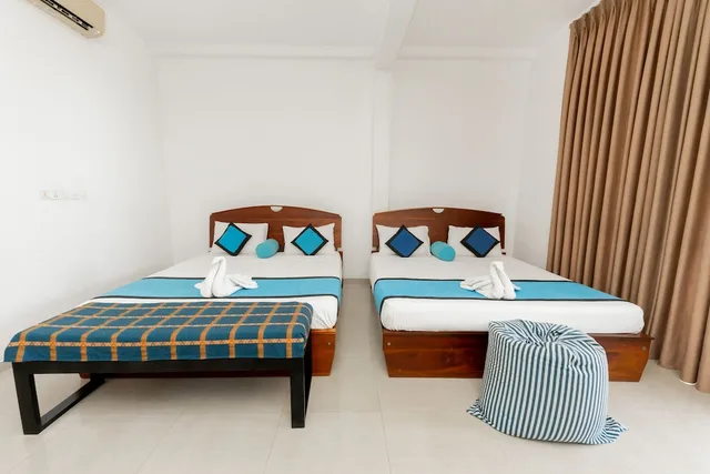 غرفة عائلية بسريرين كينج، Vacanza Hotel 2/4