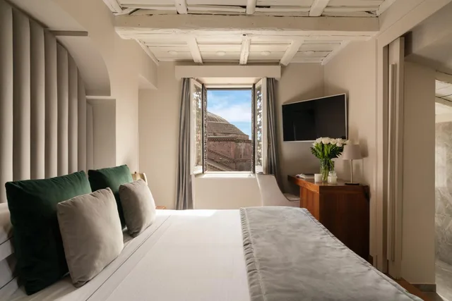 Suite, King Bed, Balcony, Separate Building، Antico Albergo Del Sole Al Pantheon 2/10