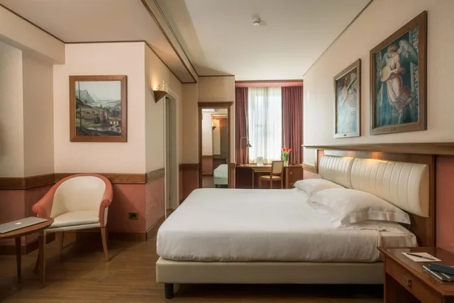 غرفة بسرير مزدوج أو سريرين منفصلين، Sangallo Palace 5/10
