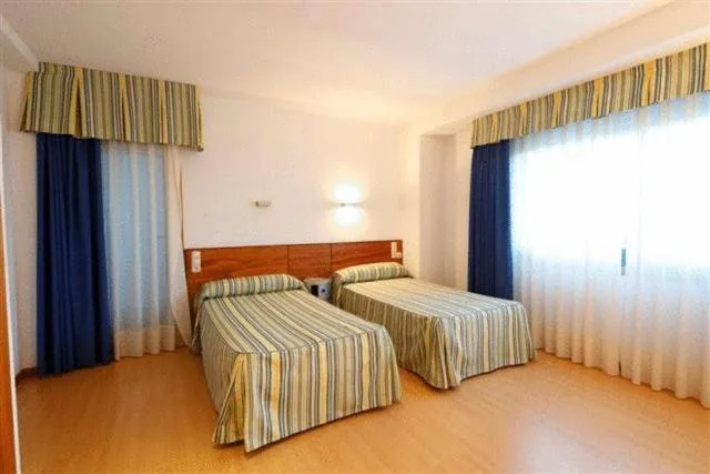 غرفة مزدوجة، Hotel Colon Tuy 2/4