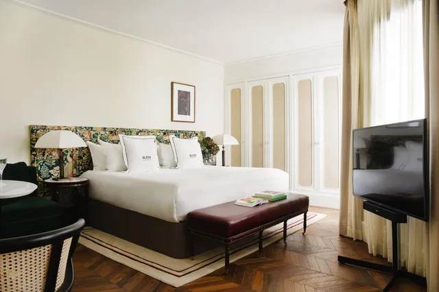 غرفة ديلوكس عائلية ثلاثية بسرير كينج مع أريكة، Bless Hotel Madrid 3/7
