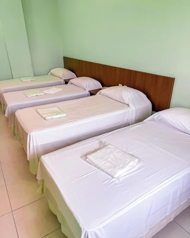 غرفة قياسية رباعية بأربعة أسرّة، Trindade Plaza Hotel 1/5