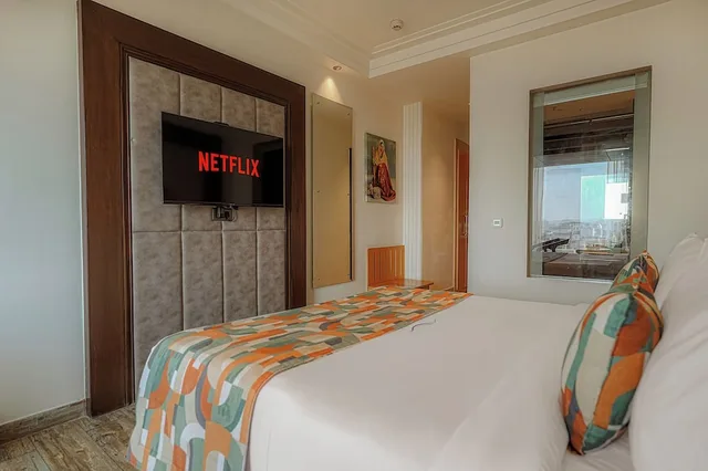 Executive, BluSalzz Residence Amritsar 9/10