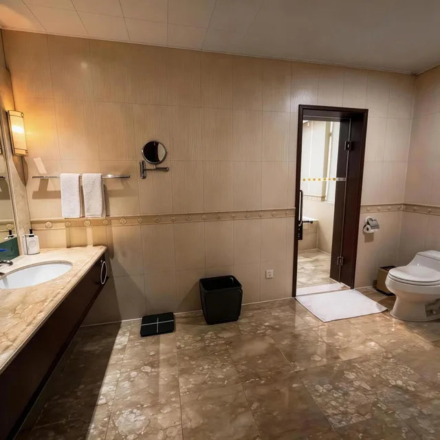 جناح عائلي تنفيذي، Grand Mercure On Renmin Square 4/4