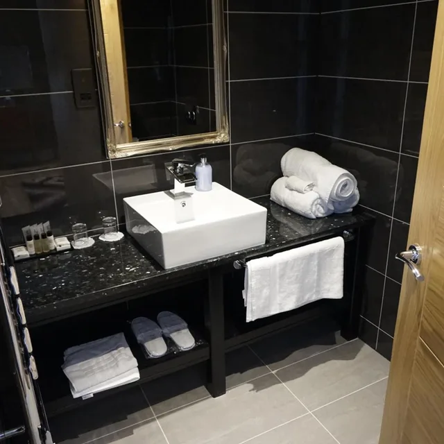 غرفة سوبيريور عائلية، Halvard Hotel 2/3