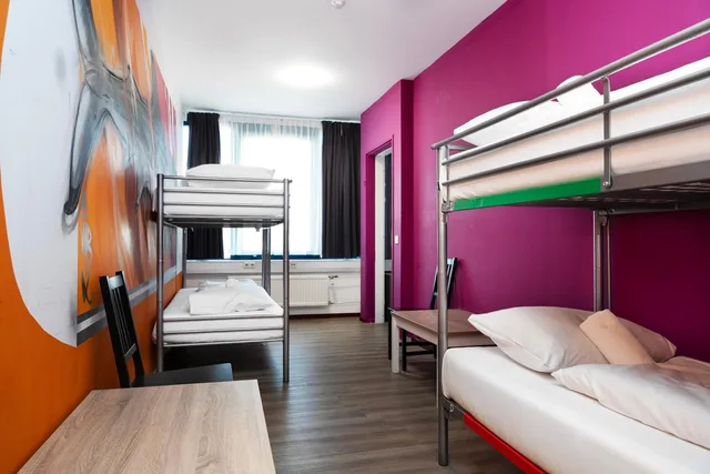 استوديو اقتصادي بأسرّة بطابقين، Amsterdam Teleport Hotel 1/2