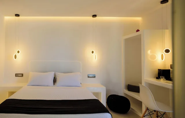 Superior, Queen Bed, Sea View, Shared Balcony, Tataki Hotel 8/10