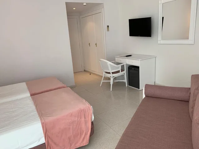 Classic, Double Bed, Lateral Side Sea View, Balcony، Hotel Aromar 5/6