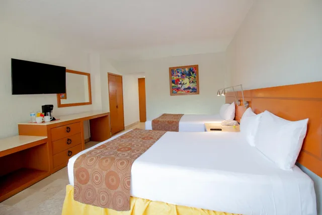 غرفة بسرير مزدوج، Plaza Pelicanos Club Beach Resort 7/10