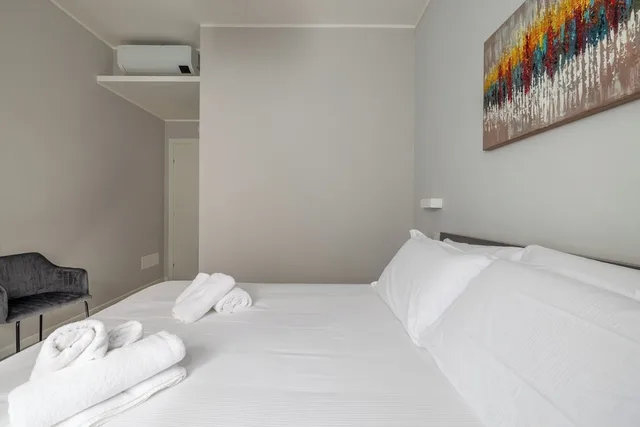 Standard, Queen Bed, Belli Suites Vatican Rome Guest House 4/8