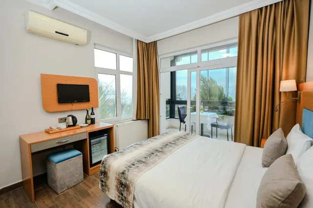 غرفة عائلية بشرفة، Seatanbul Apart Hotel 6/10