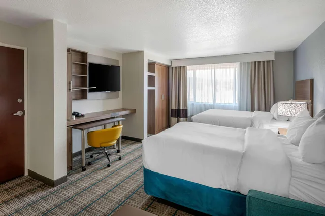 Efficiency, Suite, 2 Queen Beds، MainStay Suites Coeur d Alene, ID 2/6